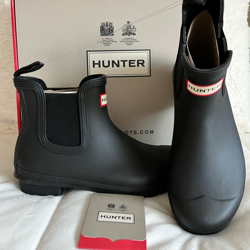 Hunter Chelsea Rain boots